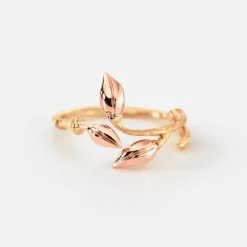 Blooming ring