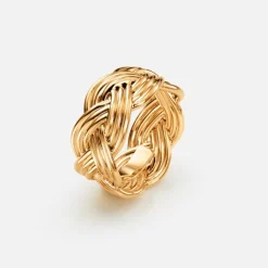 Braided ring stor