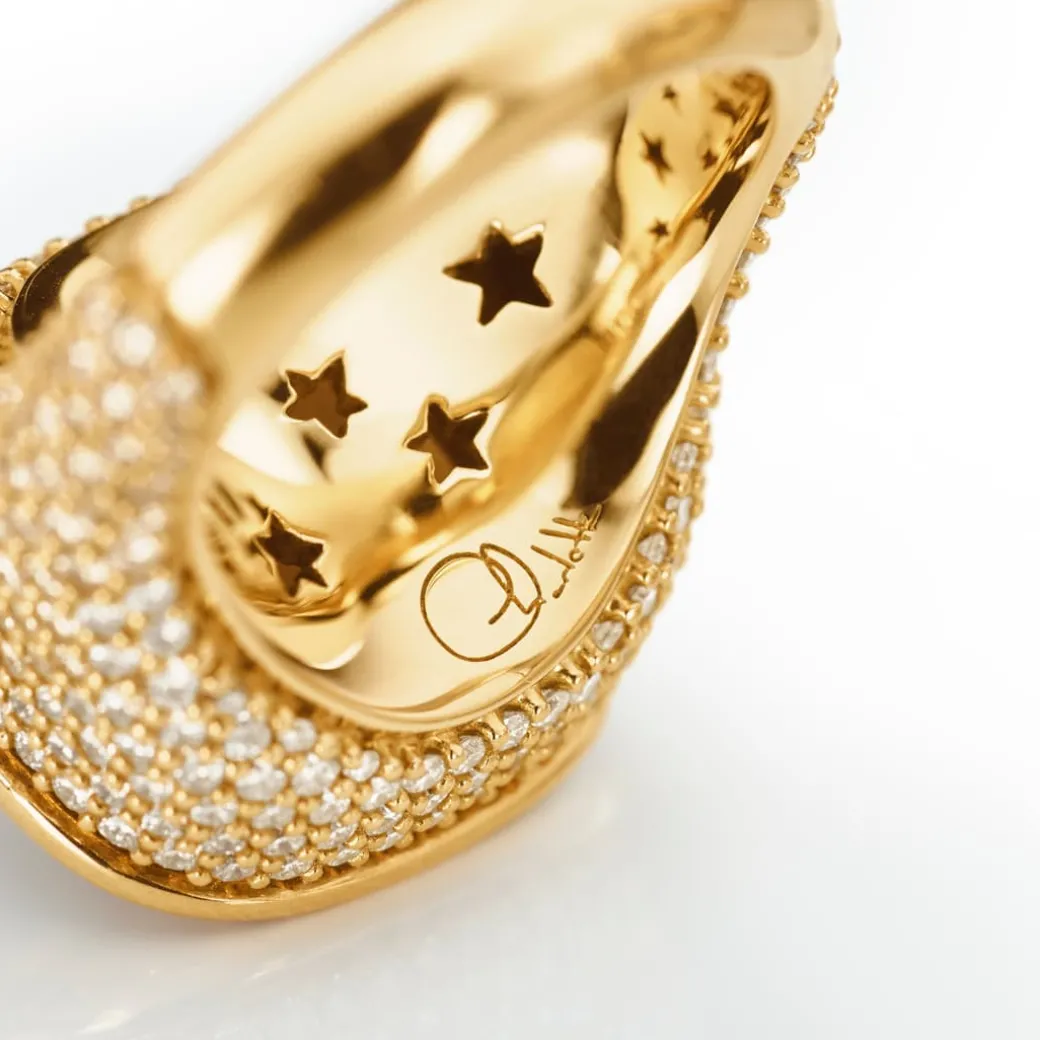 Cushion ring pavé